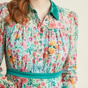 Long Sleeve Chiffon Shirt Dress in Mint